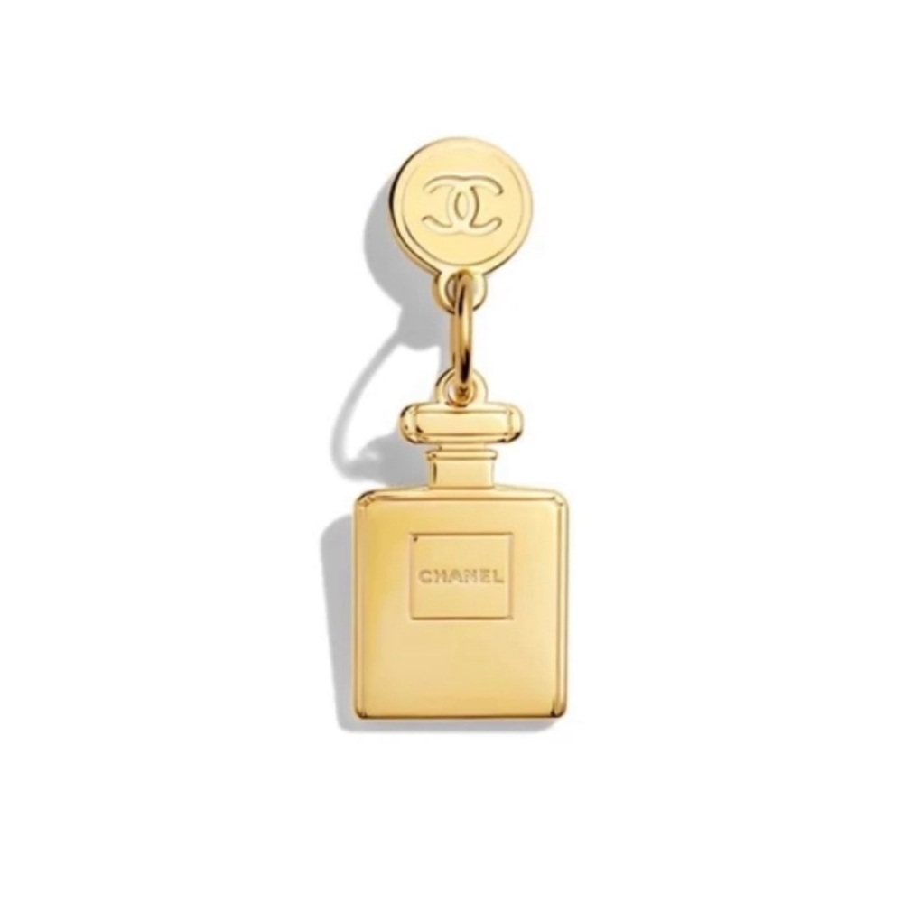 CHANEL N°5 BOTTLE CHARM 2024